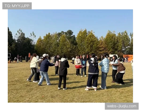 季后赛宣传片正式发布，以“淬炼”为主题聚焦球员拼搏瞬间